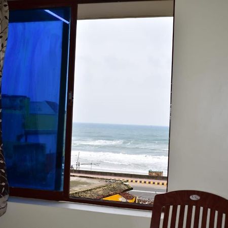 Hotel Lovely Inn ! Puri 普里 外观 照片