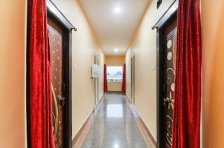 Hotel Lovely Inn ! Puri 普里 外观 照片