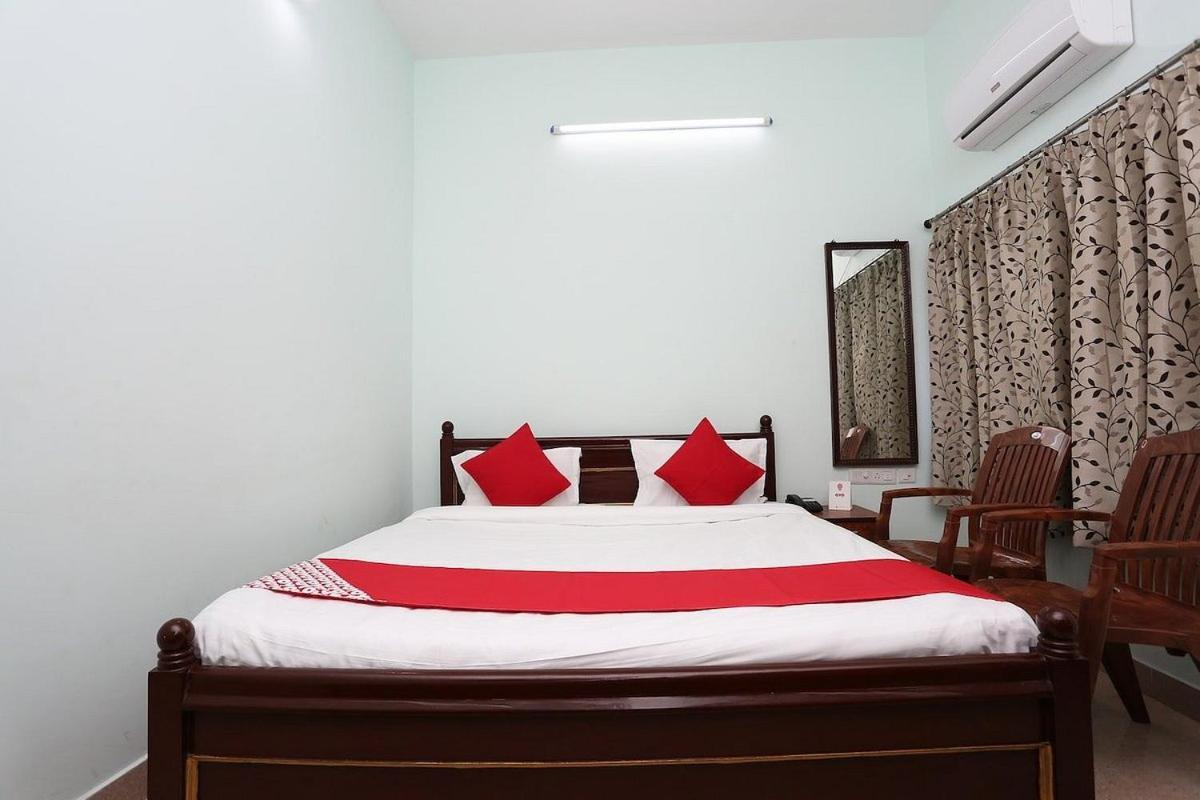 Hotel Lovely Inn ! Puri 普里 外观 照片