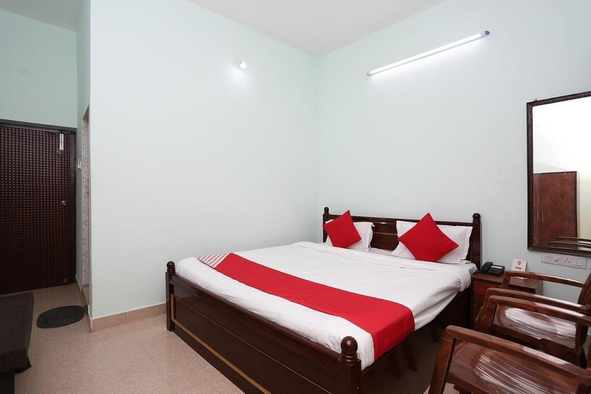 Hotel Lovely Inn ! Puri 普里 外观 照片